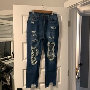 Fashion Nova Jeans Size 5 (runs small)